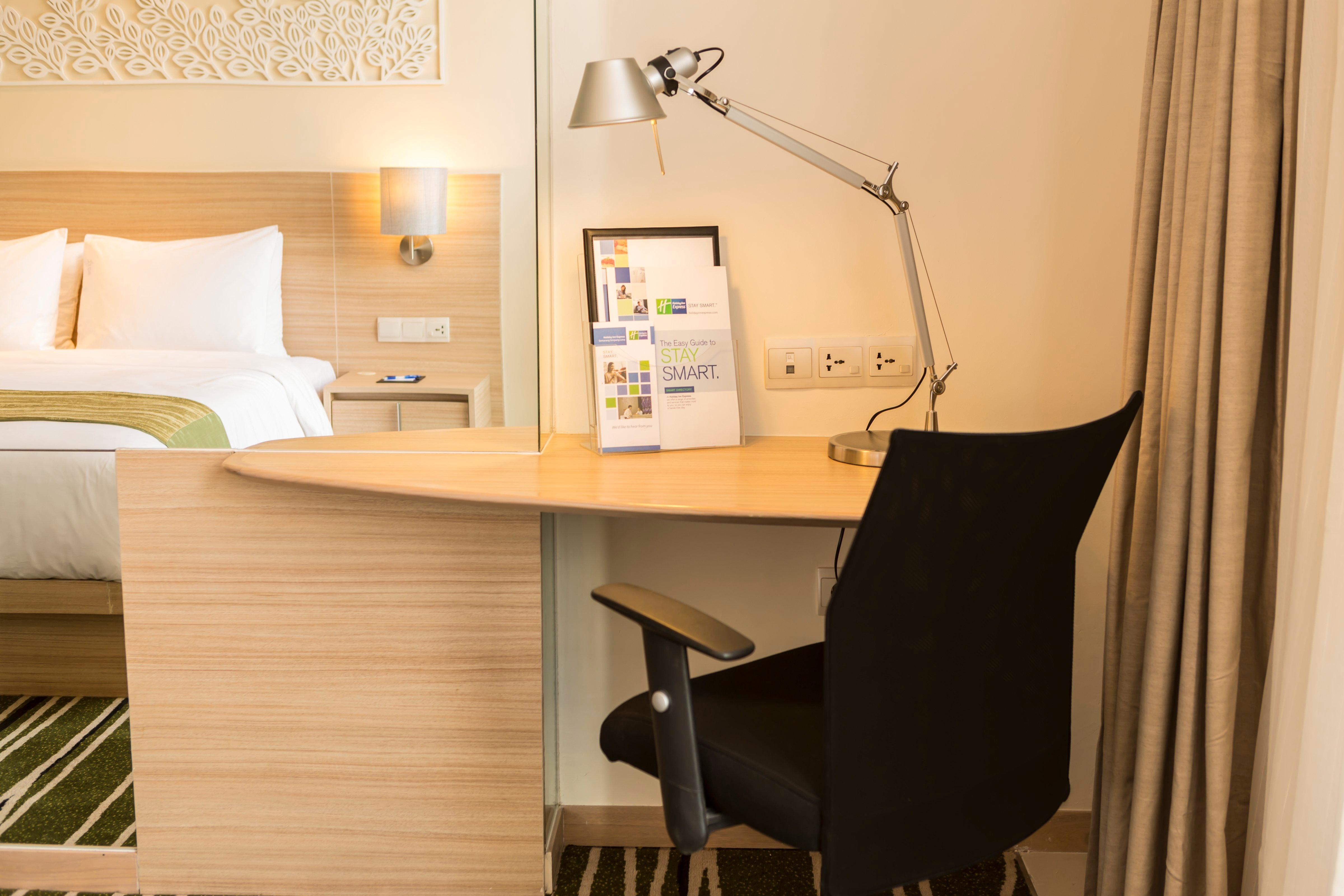 Holiday Inn Express Semarang Simpang Lima By Ihg Exterior photo