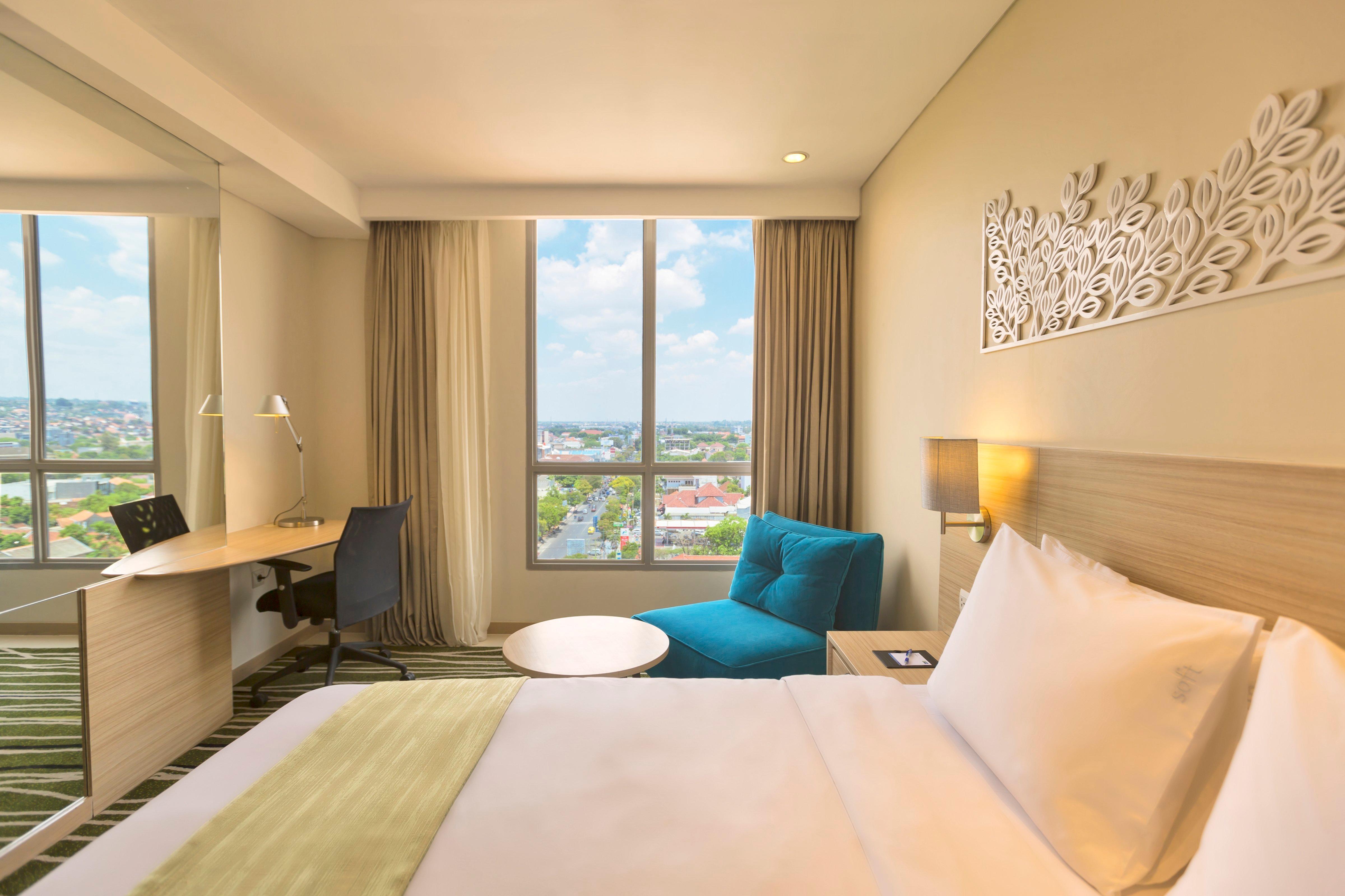 Holiday Inn Express Semarang Simpang Lima By Ihg Exterior photo